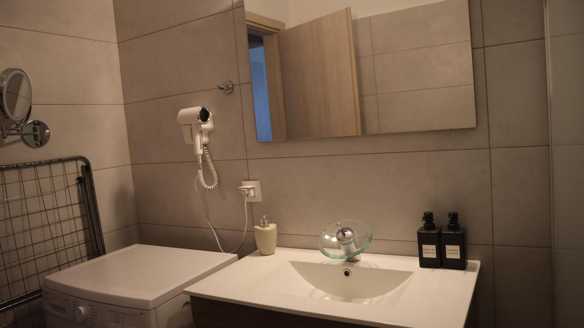 Apartment Dafni 5
